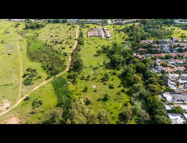 9,575M² VACANT LAND FOR SALE IN LONEHILL